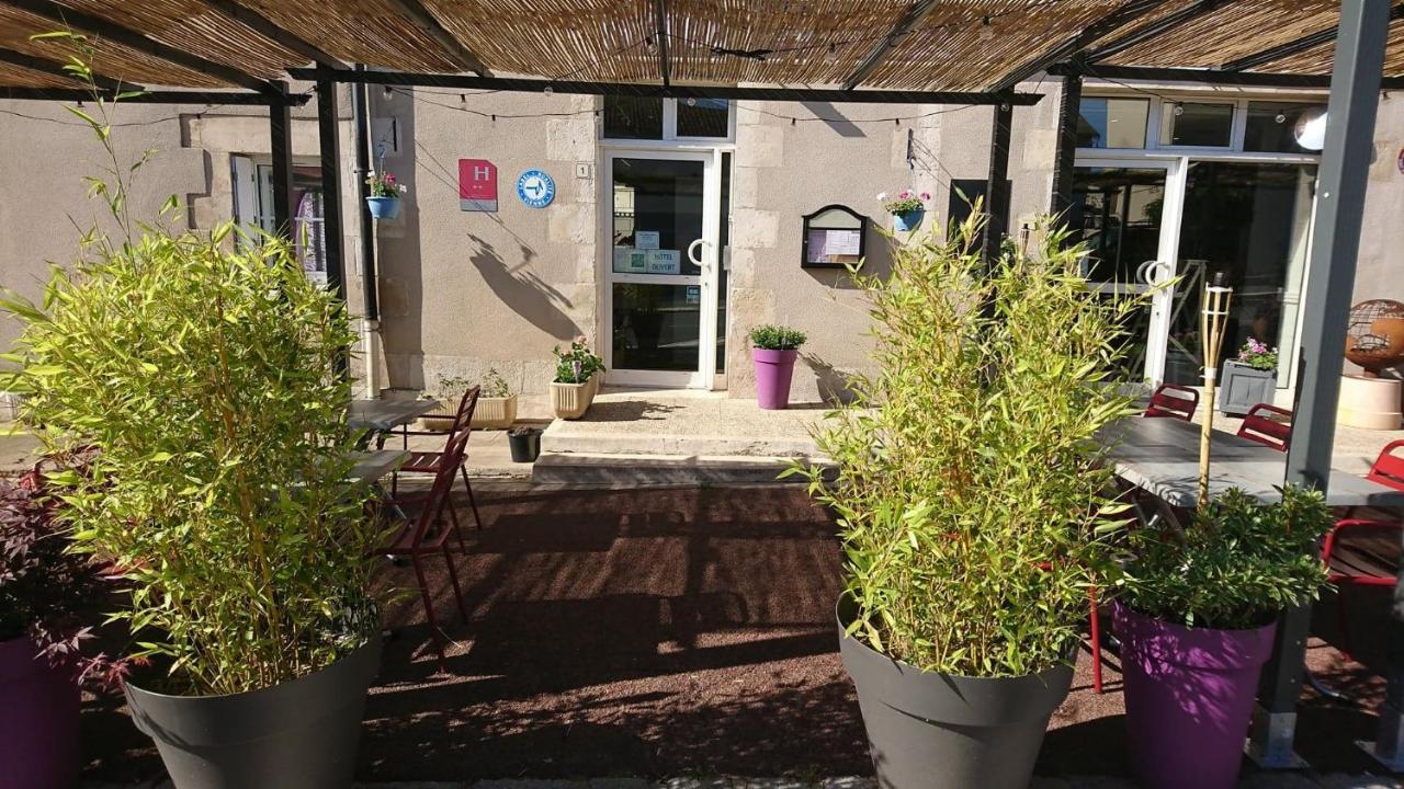 Hotel Les Deux Porches Verrieres  Exterior photo